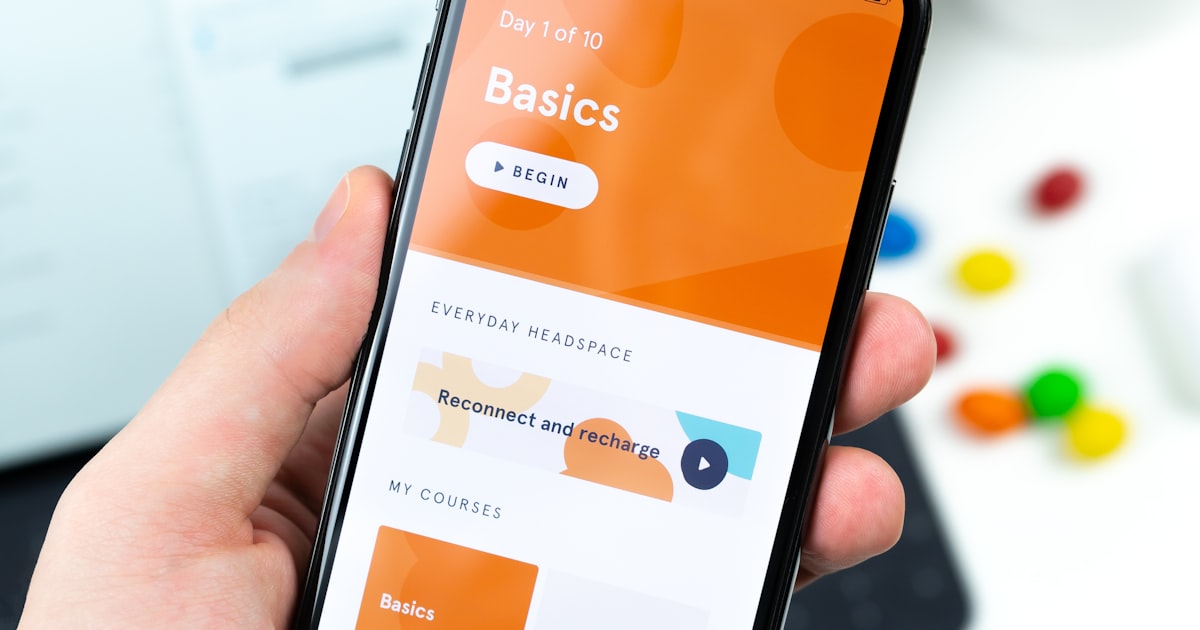 Article image: Mobile App for Your Saudi Back-to-School Business: 2026 Action Plan